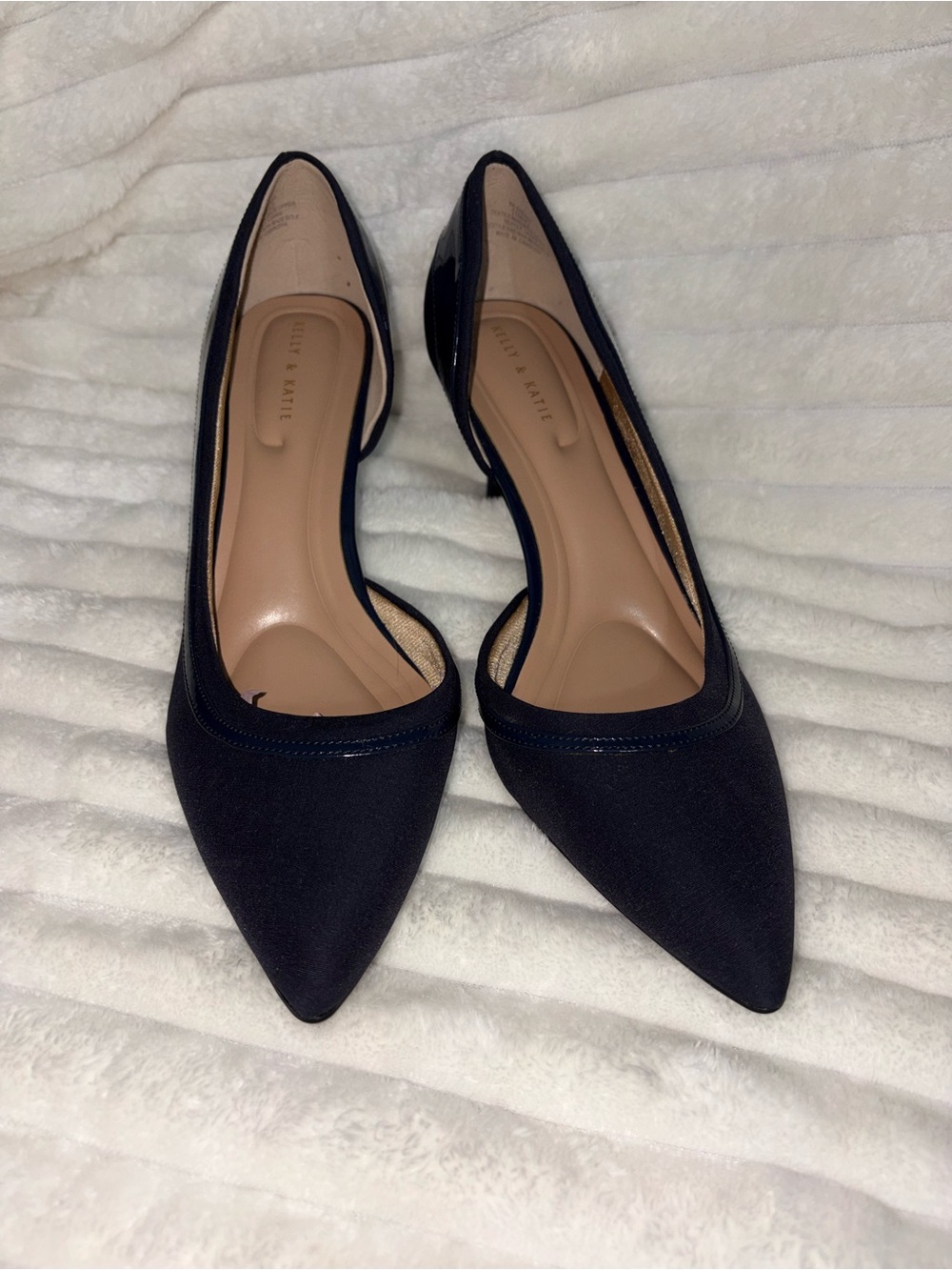 Kelly & Katie Pointed D'Orsay Heels in Navy 11M